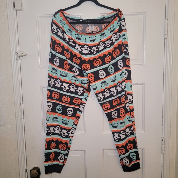 Way to Celebrate Halloween Matching Pajama 2-Piece Set - Picture 11 of 14